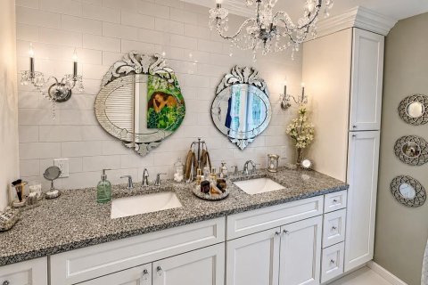 Casa en venta en New Port Richey, Florida, 3 dormitorios, 190.82 m2 № 2202306 - foto 18