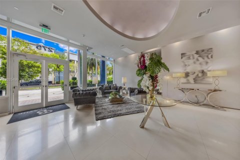 Copropriété à vendre à Miami, Floride: 2 chambres, 100.98 m2 № 2083917 - photo 21