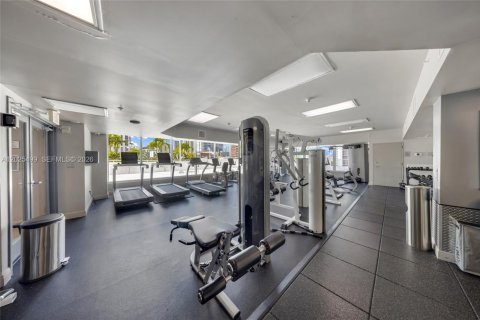 Copropriété à vendre à Miami, Floride: 2 chambres, 100.98 m2 № 2083917 - photo 18