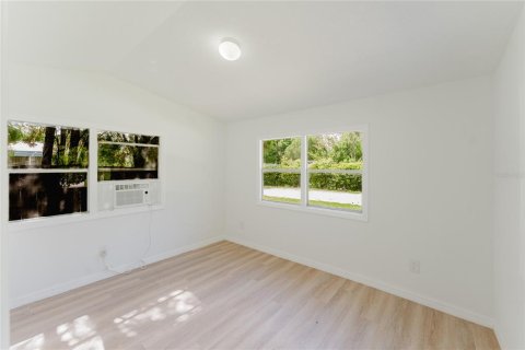 Apartamento en alquiler en Ocklawaha, Florida, 2 dormitorios, 53.51 m2 № 1879891 - foto 6