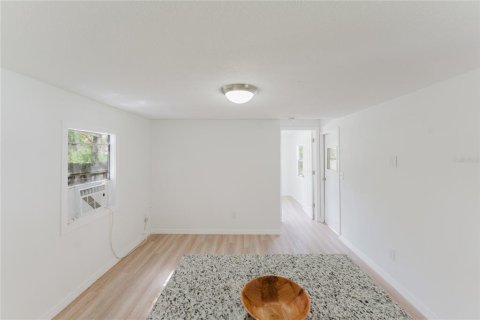 Apartamento en alquiler en Ocklawaha, Florida, 2 dormitorios, 53.51 m2 № 1879891 - foto 22