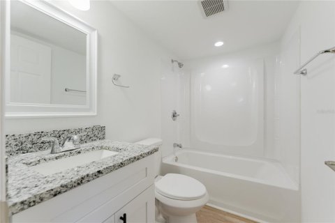 Apartamento en alquiler en Ocklawaha, Florida, 2 dormitorios, 53.51 m2 № 1879891 - foto 15