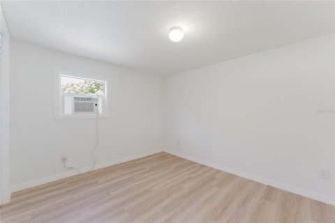 Apartamento en alquiler en Ocklawaha, Florida, 2 dormitorios, 53.51 m2 № 1879891 - foto 16