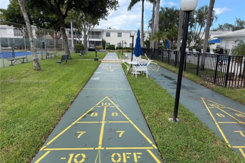 Condo in Fort Lauderdale, Florida, 1 bedroom  № 2391886 - photo 6