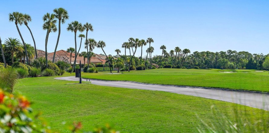 Villa ou maison à Jupiter, Floride 3 chambres, 240.43 m2 № 1050184