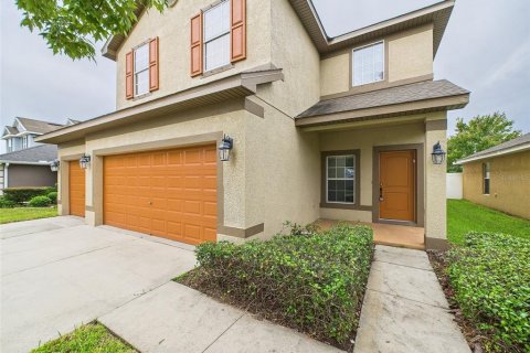 House in Wimauma, Florida 4 bedrooms, 219.25 sq.m. № 1903626 - photo 6