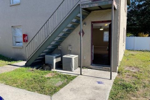 Appartement à louer à Tampa, Floride: 2 chambres, 75.07 m2 № 1750884 - photo 1