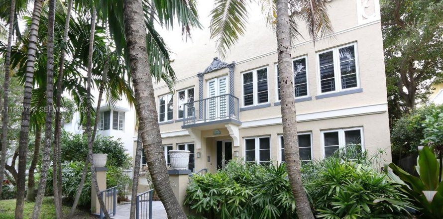 Apartamento en Miami Beach, Florida 2 dormitorios, 93.83 m2 № 2055481