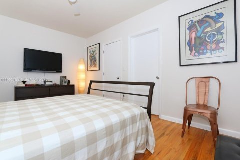 Apartamento en alquiler en Miami Beach, Florida, 2 dormitorios, 93.83 m2 № 2055481 - foto 5