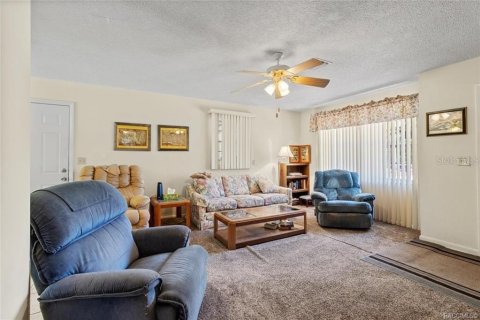 House in Crystal River, Florida 2 bedrooms, 113.81 sq.m. № 1637951 - photo 10