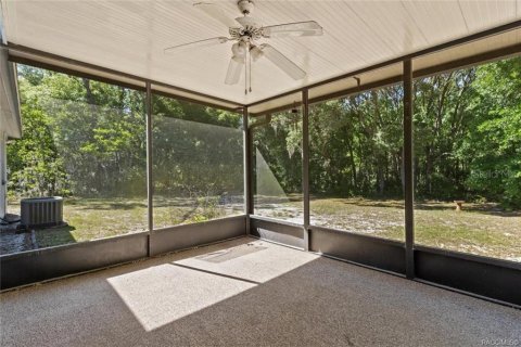 House in Crystal River, Florida 2 bedrooms, 113.81 sq.m. № 1637951 - photo 26