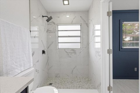 Купить виллу или дом в Тампа, Флорида 3 комнаты, 102.38м2, № 2228382 - фото 26