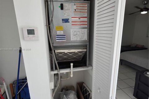 Copropriété à louer à Miami Beach, Floride: 1 chambre, 66.7 m2 № 2025848 - photo 27