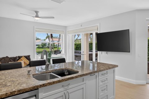 Villa ou maison à vendre à Weston, Floride: 3 chambres, 175.86 m2 № 2177104 - photo 14