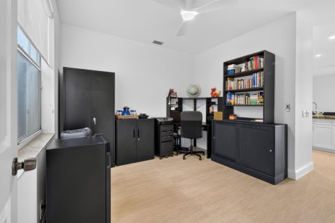 Villa ou maison à vendre à Weston, Floride: 3 chambres, 175.86 m2 № 2177104 - photo 16