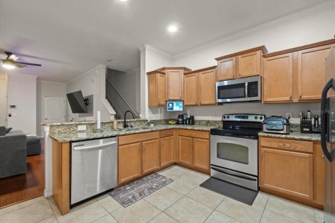 Adosado en venta en Brandon, Florida, 3 dormitorios, 155.15 m2 № 1908527 - foto 11