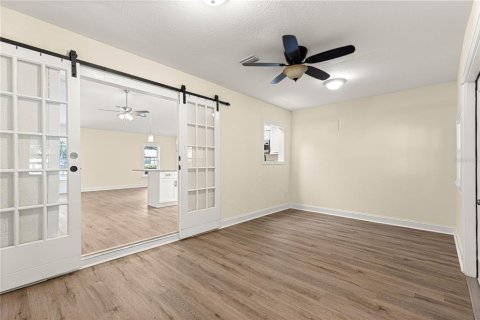 House in Ocala, Florida 3 bedrooms, 185.9 sq.m. № 1839057 - photo 9