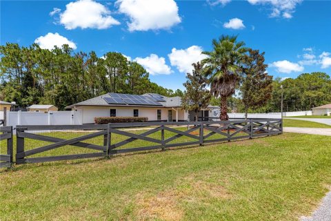 House in Ocala, Florida 3 bedrooms, 185.9 sq.m. № 1839057 - photo 6