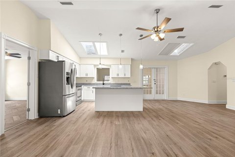 House in Ocala, Florida 3 bedrooms, 185.9 sq.m. № 1839057 - photo 16