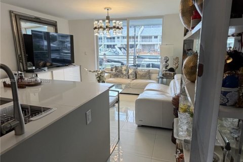 Купить кондоминиум в Норт-Майами-Бич, Флорида 3 спальни, 100.8м2, № 1957242 - фото 9