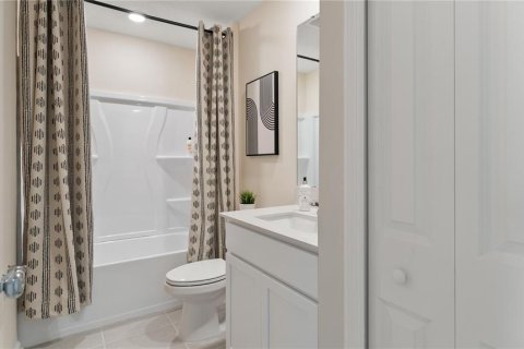 Casa en venta en Eustis, Florida, 4 dormitorios, 174.1 m2 № 2385656 - foto 8