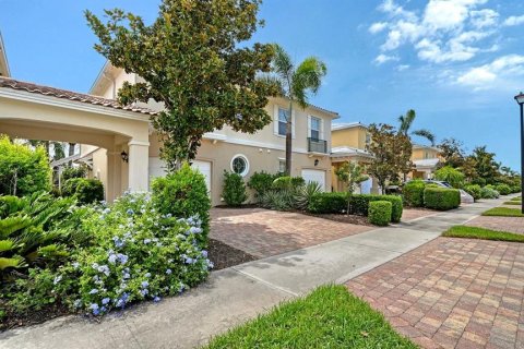 Adosado en venta en Sarasota, Florida, 3 dormitorios, 155.33 m2 № 1873607 - foto 3