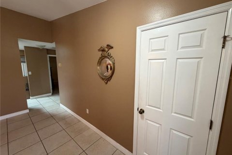 Villa ou maison à vendre à Punta Gorda, Floride: 2 chambres, 127.28 m2 № 2313247 - photo 5