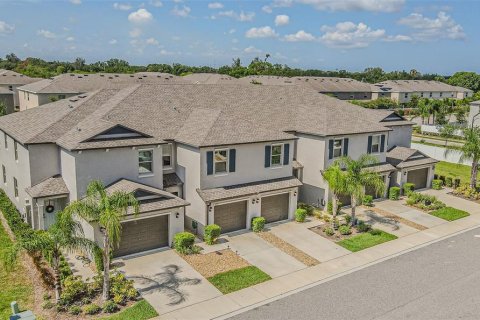 Townhouse in Ruskin, Florida 3 bedrooms, 166.85 sq.m. № 2203787 - photo 5