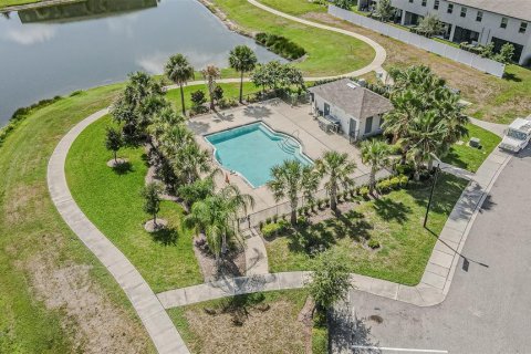 Townhouse in Ruskin, Florida 3 bedrooms, 166.85 sq.m. № 2203787 - photo 14