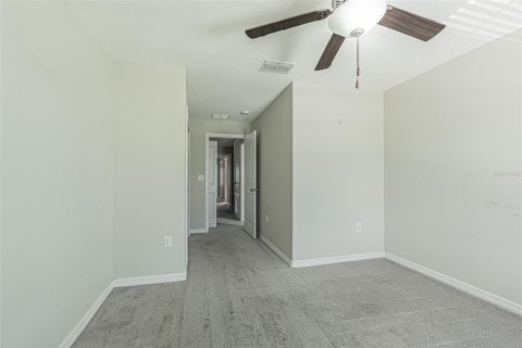 Townhouse in Ruskin, Florida 3 bedrooms, 166.85 sq.m. № 2203787 - photo 23