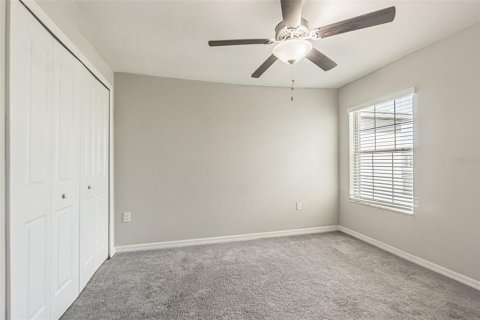 Townhouse in Ruskin, Florida 3 bedrooms, 166.85 sq.m. № 2203787 - photo 24