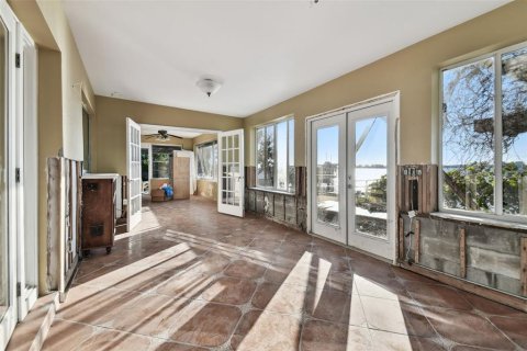 House in Clearwater, Florida 3 bedrooms, 178.84 sq.m. № 1554974 - photo 13