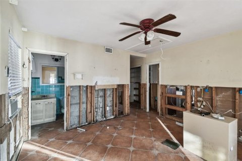 House in Clearwater, Florida 3 bedrooms, 178.84 sq.m. № 1554974 - photo 26