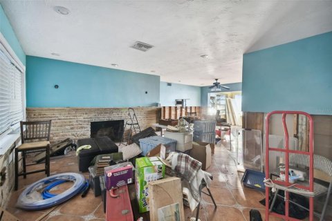 House in Clearwater, Florida 3 bedrooms, 178.84 sq.m. № 1554974 - photo 28