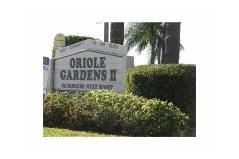 Condo in Margate, Florida, 2 bedrooms  № 1099914 - photo 1