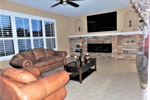 House in Kissimmee, Florida 4 bedrooms, 254.27 sq.m. № 1851754 - photo 22
