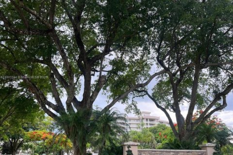 Condo in Pompano Beach, Florida, 3 bedrooms  № 1925459 - photo 28