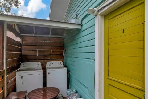 Commercial property in Clearwater, Florida 4 bedrooms, 132.2 sq.m. № 2101794 - photo 18