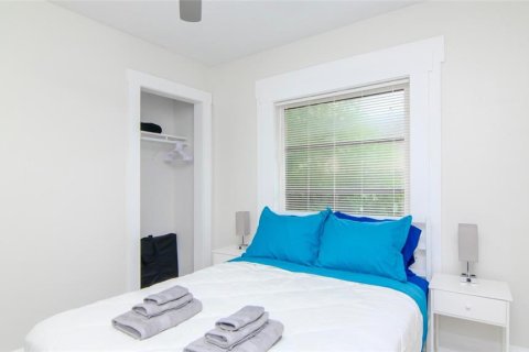 Commercial property in Clearwater, Florida 4 bedrooms, 132.2 sq.m. № 2101794 - photo 15