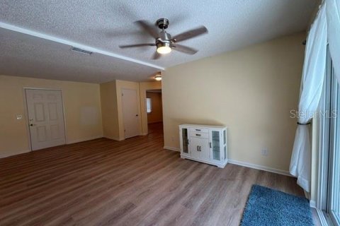 House in Palm Coast, Florida 2 bedrooms, 96.71 sq.m. № 2380960 - photo 5