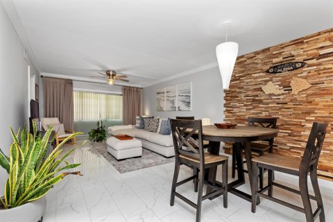 Copropriété à vendre à Boca Raton, Floride: 2 chambres, 88.72 m2 № 2193417 - photo 11