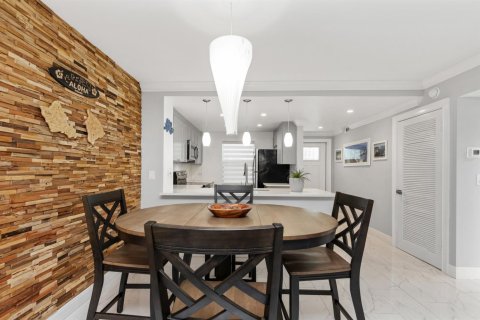 Copropriété à vendre à Boca Raton, Floride: 2 chambres, 88.72 m2 № 2193417 - photo 10