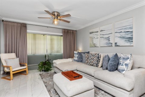 Copropriété à vendre à Boca Raton, Floride: 2 chambres, 88.72 m2 № 2193417 - photo 14