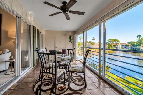Condo in Bradenton, Florida, 3 bedrooms  № 1635922 - photo 1