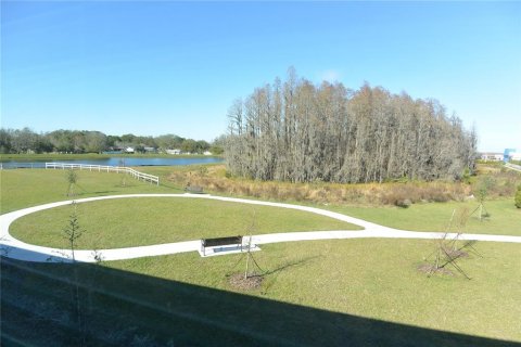 Townhouse in Lutz, Florida 3 bedrooms, 215.44 sq.m. № 1906473 - photo 28