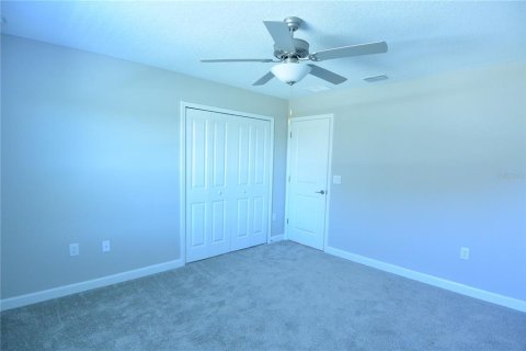 Townhouse in Lutz, Florida 3 bedrooms, 215.44 sq.m. № 1906473 - photo 27