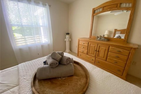 House in The Villages, Florida 3 bedrooms, 140.47 sq.m. № 1543626 - photo 22