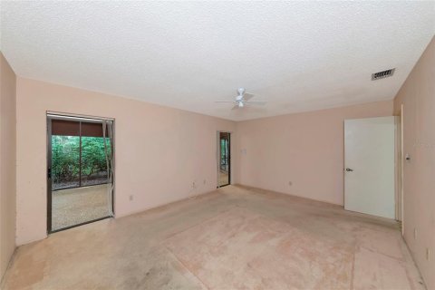 Villa ou maison à vendre à Sarasota, Floride: 3 chambres, 229 m2 № 2406594 - photo 15