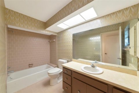 Villa ou maison à vendre à Sarasota, Floride: 3 chambres, 229 m2 № 2406594 - photo 24