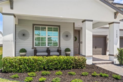 Купить виллу или дом в Локсахатчи-Гроувс, Флорида 5 спален, 309.55м2, № 1987924 - фото 5